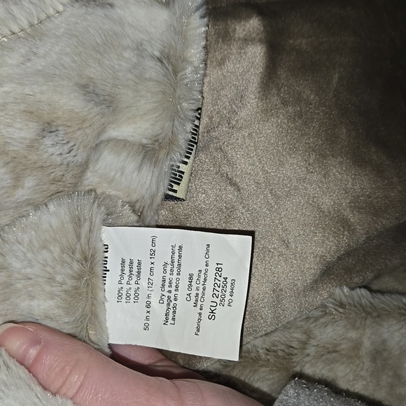 Pier 1 Imports Snow Leopard Throw Blanket - Picture 3 of 4